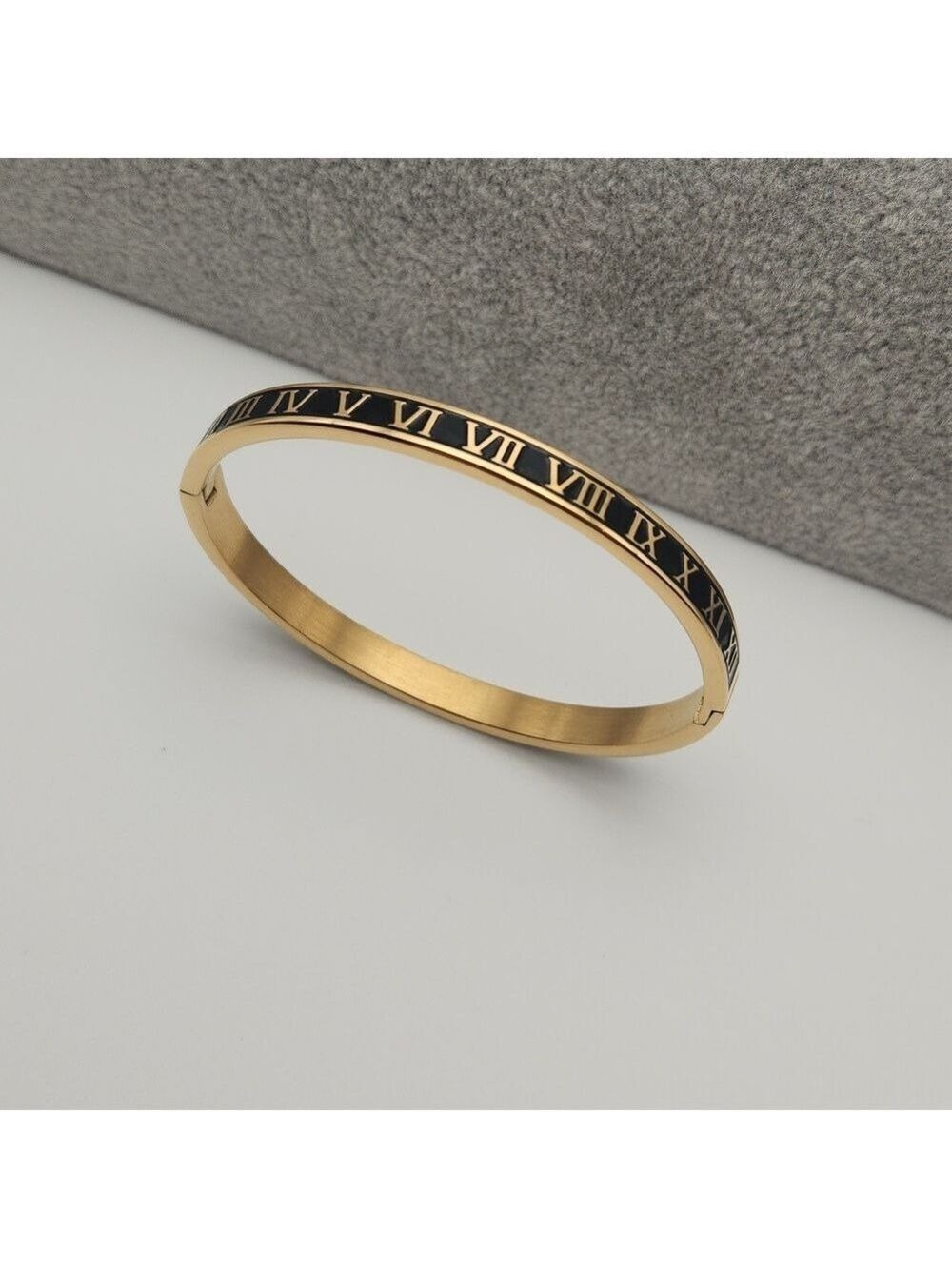 Luxe 18K Gold Plated Roman Numeral Bangle Bracelet , Black